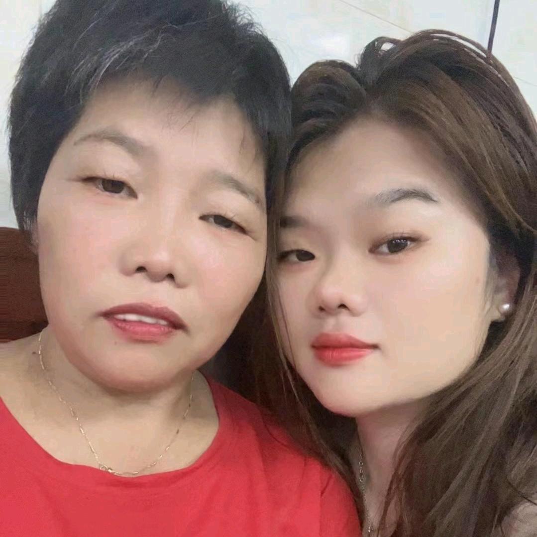 天天开心😊