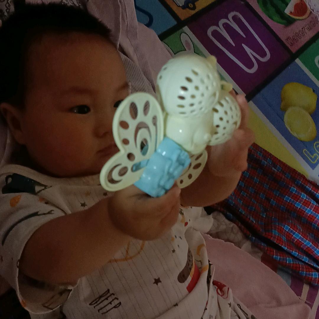 全职宝妈三千金+小少爷一枚！！！！！！