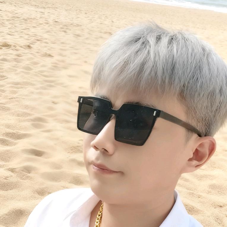 请叫我💫吴先森💫