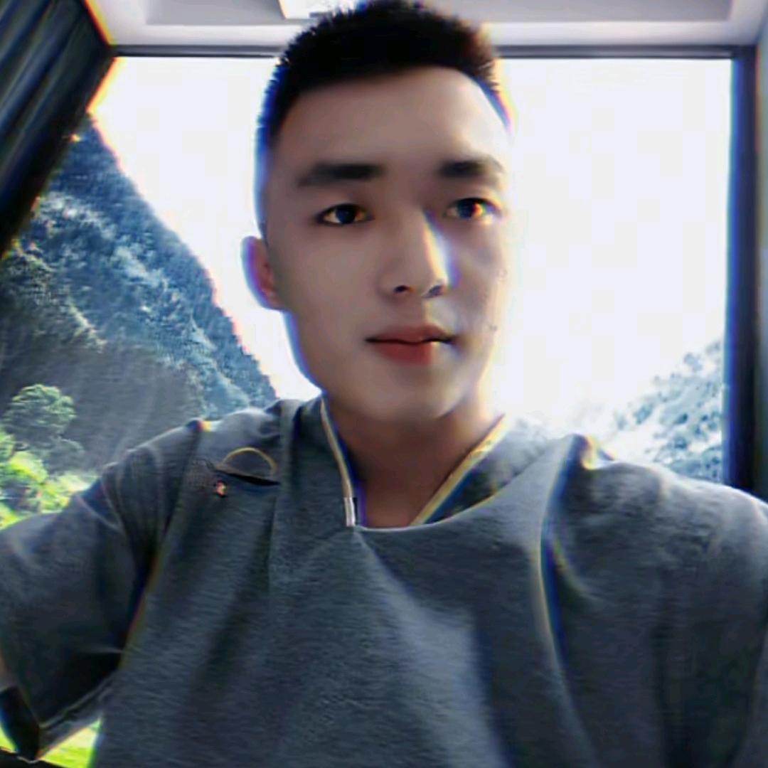 🚬贵D  杰 锅 锅
