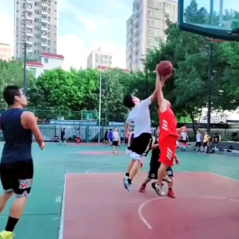 篮球深BA