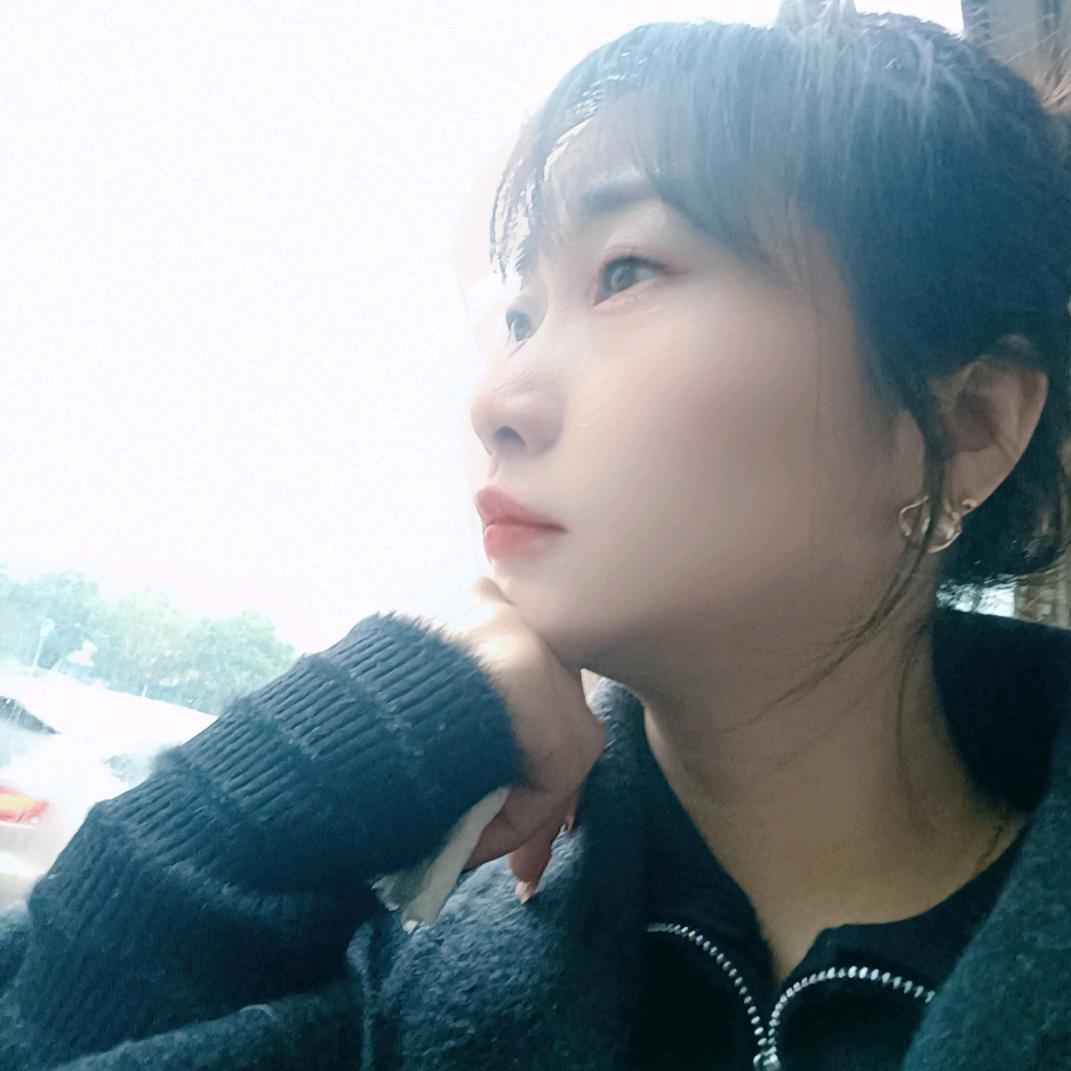 半ල💞颗 糖