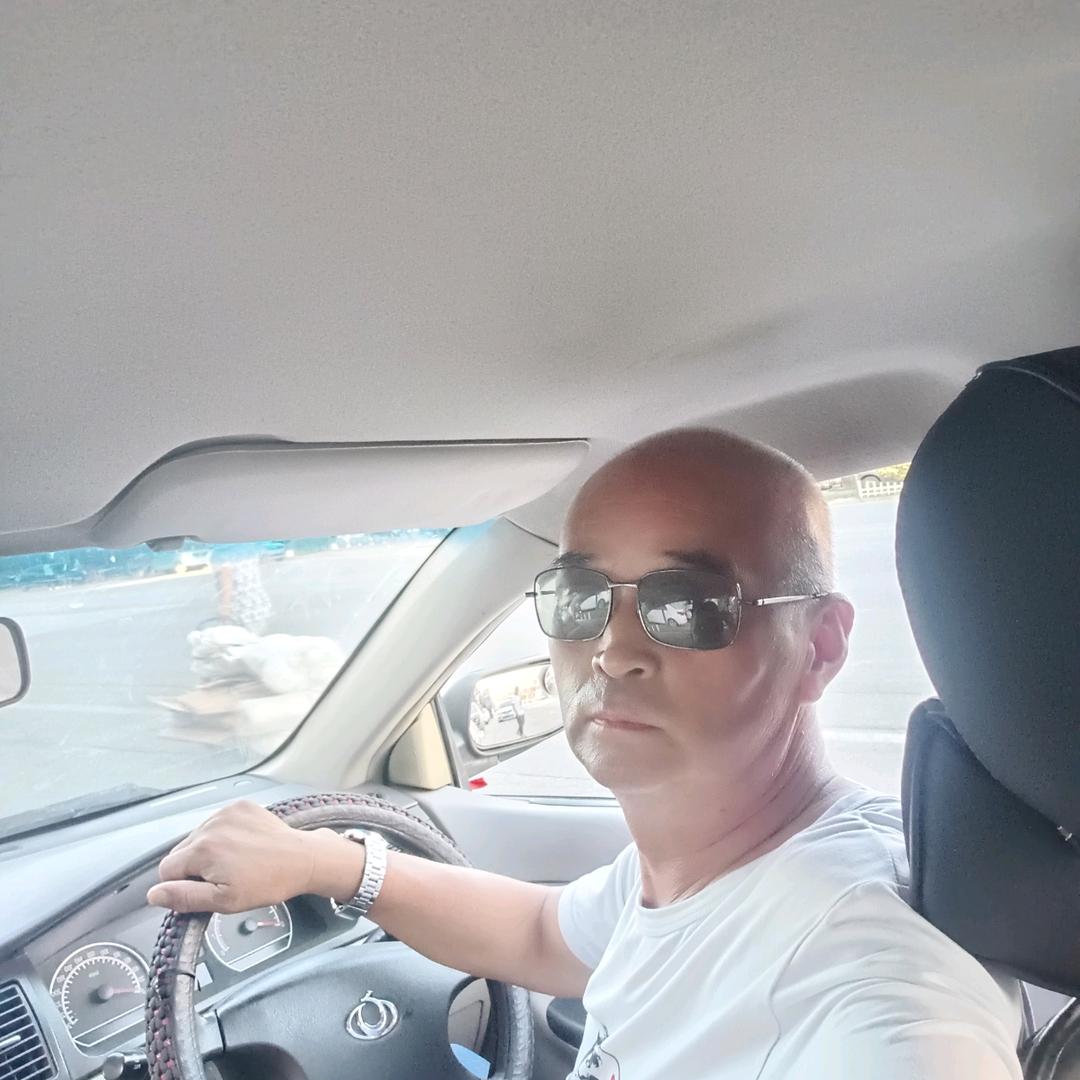 不求富贵只求平安