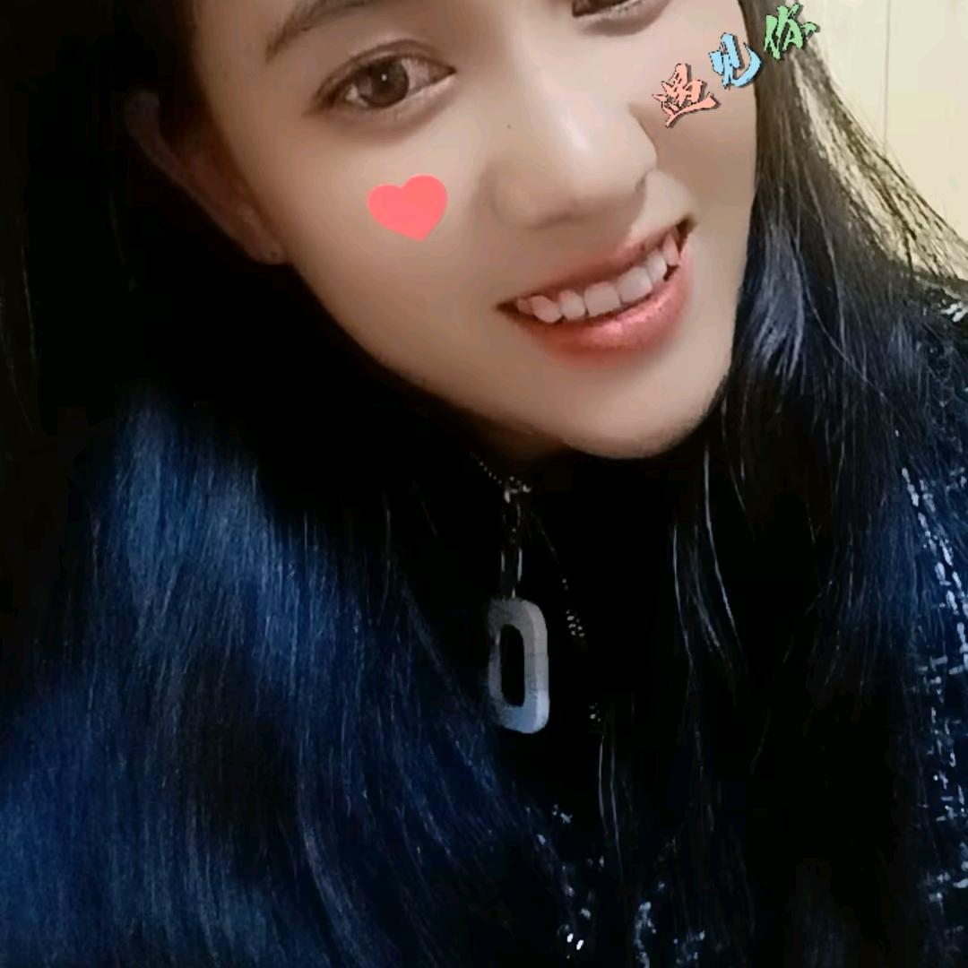 浅浅一笑