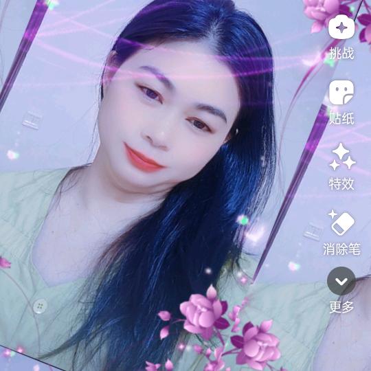 🍀叶芳🌺《爱唱戏》