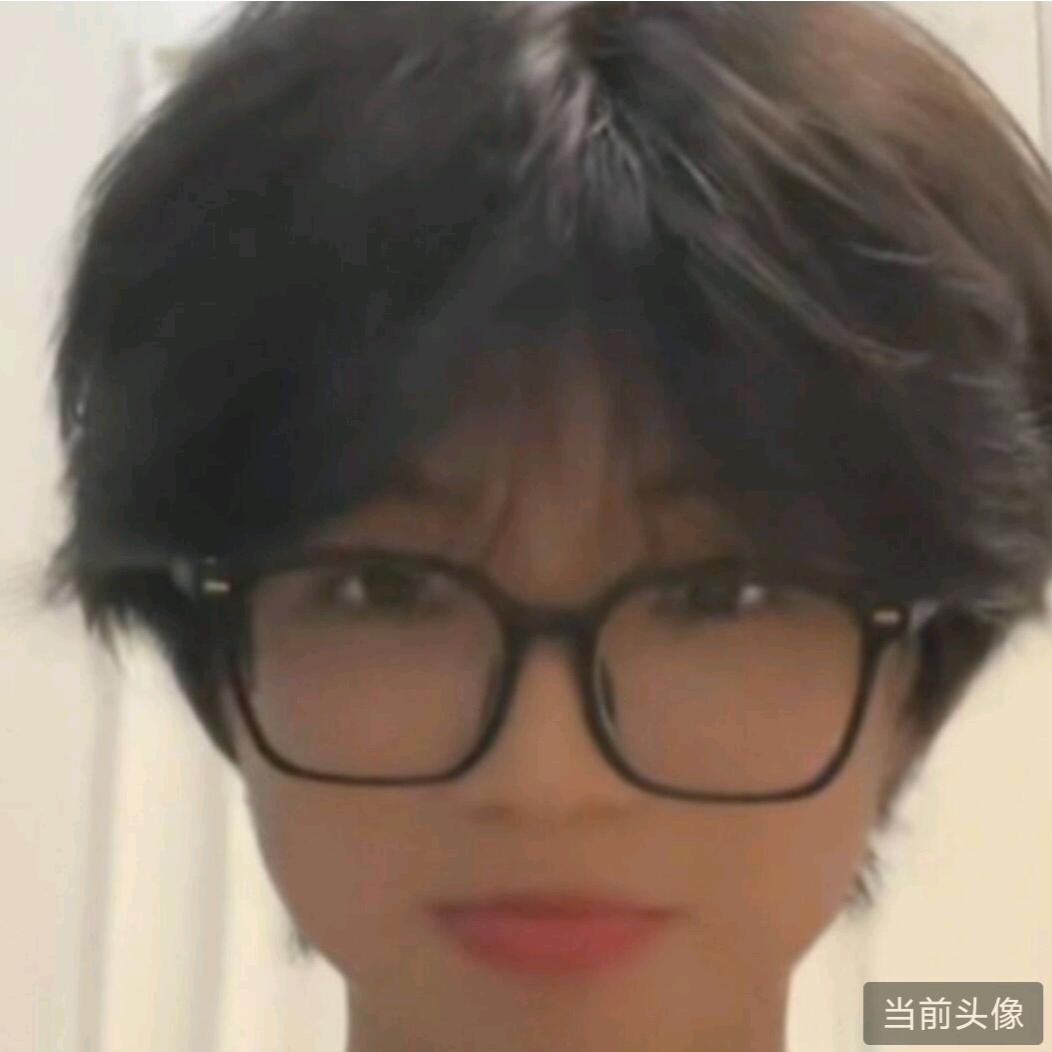 忧郁的生煎包