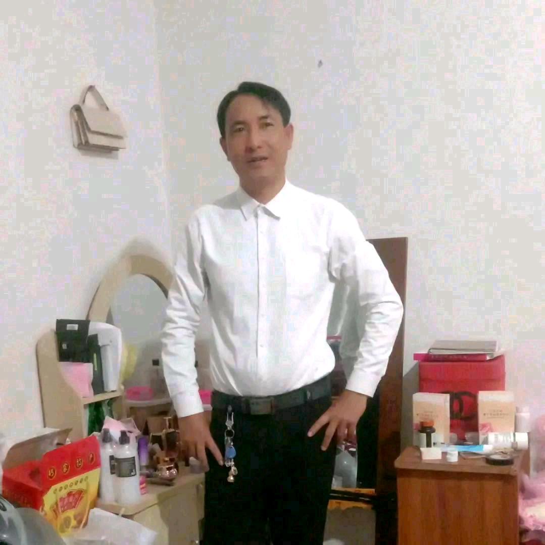 荣华清真馆在武鹏