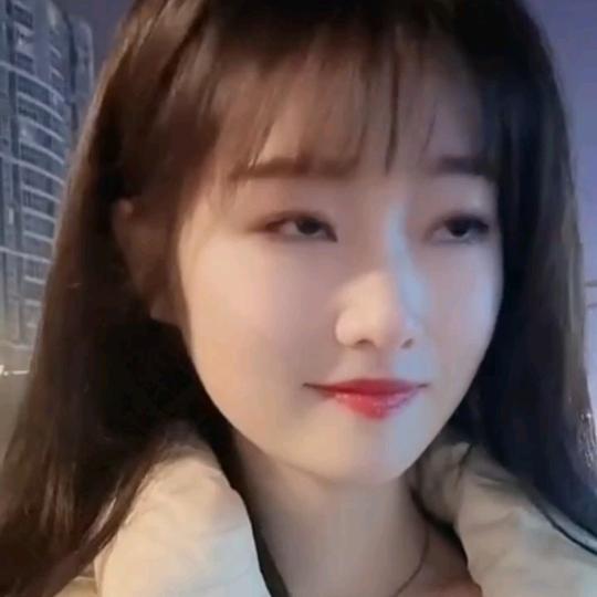 无声女孩点迈百货