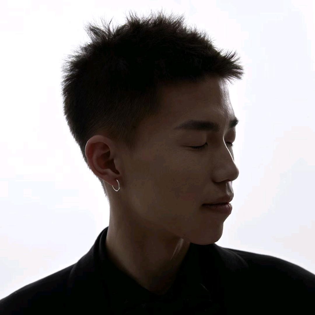 SGQ.