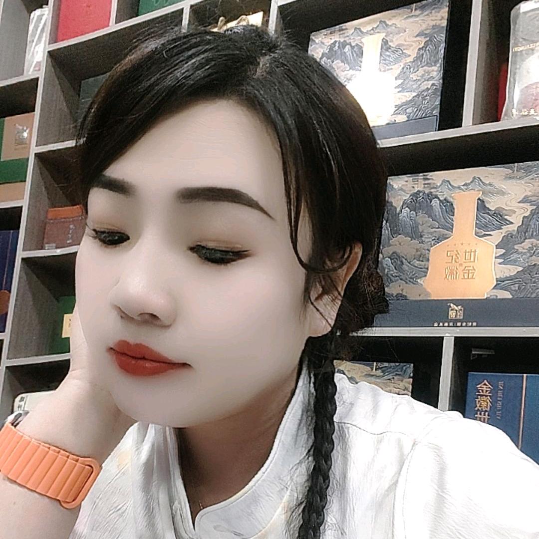 雪胖子(๑•॒̀ ູ॒•