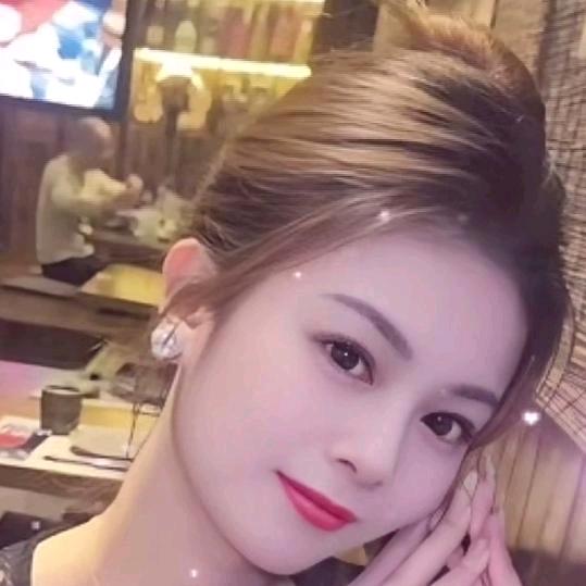 江西程程🍷🌹(需要被宠)