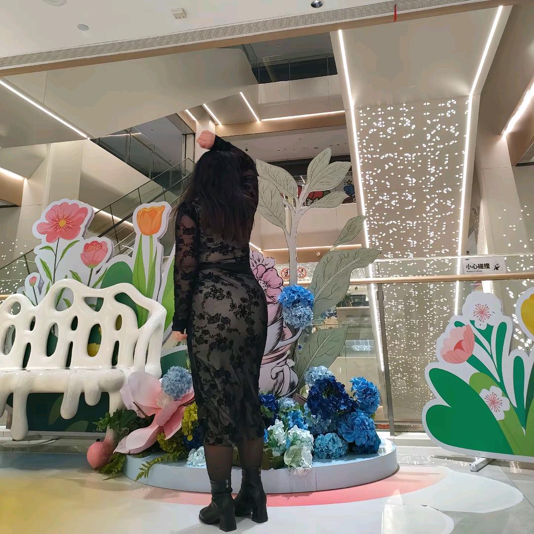 💴倩
