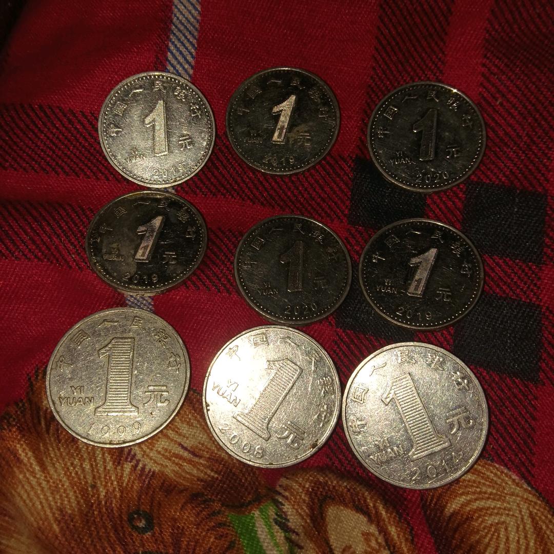 户外美景天高云淡