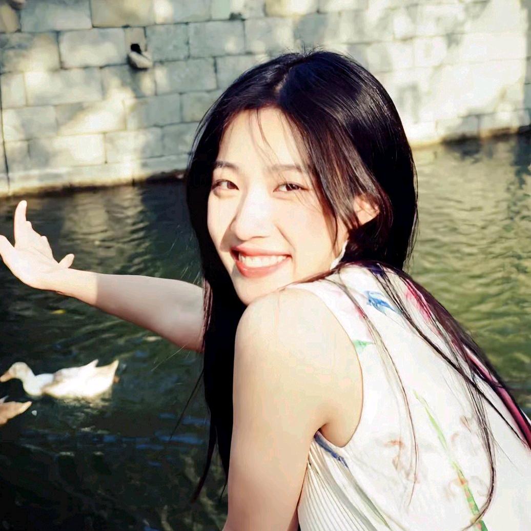 Uhiii^