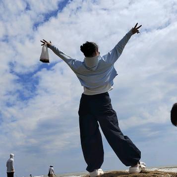 来给生活比个“叶”