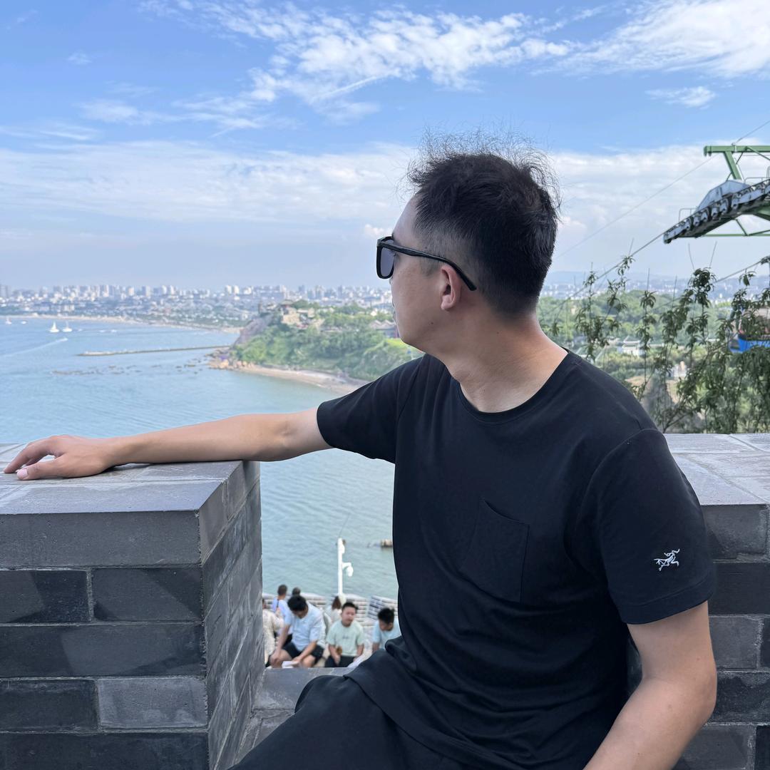 闫老板评球