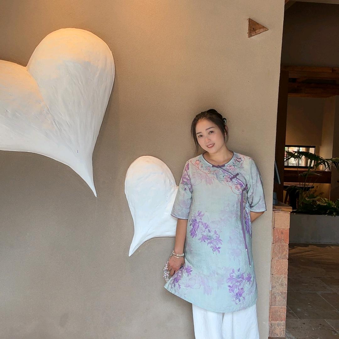 蔓蔓~💃《谢绝连赞》