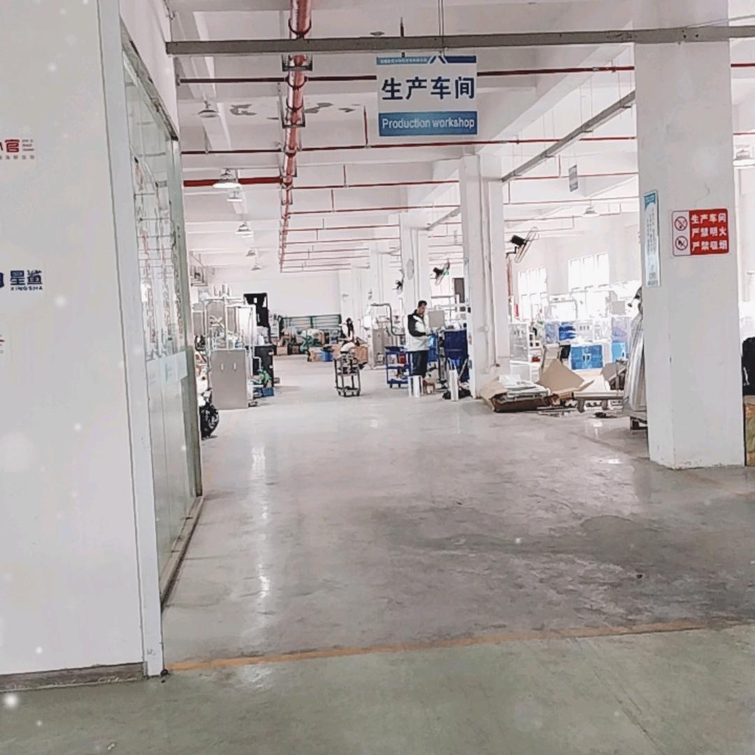 无锡诠优包装小张