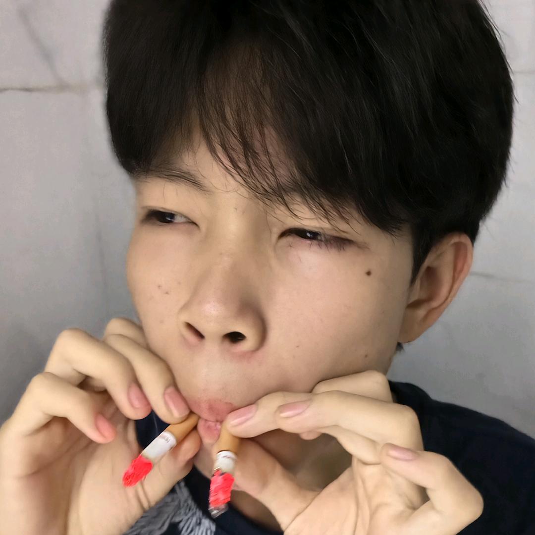路过了人头像