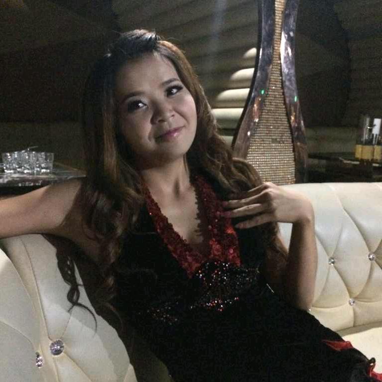 浅夏琉璃╭(╯ε╰)╮