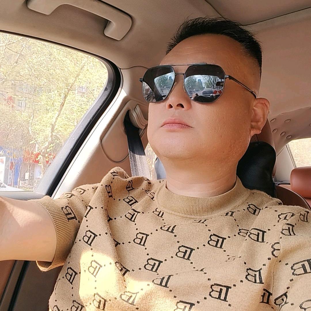 民权✨岩✨哥🎤