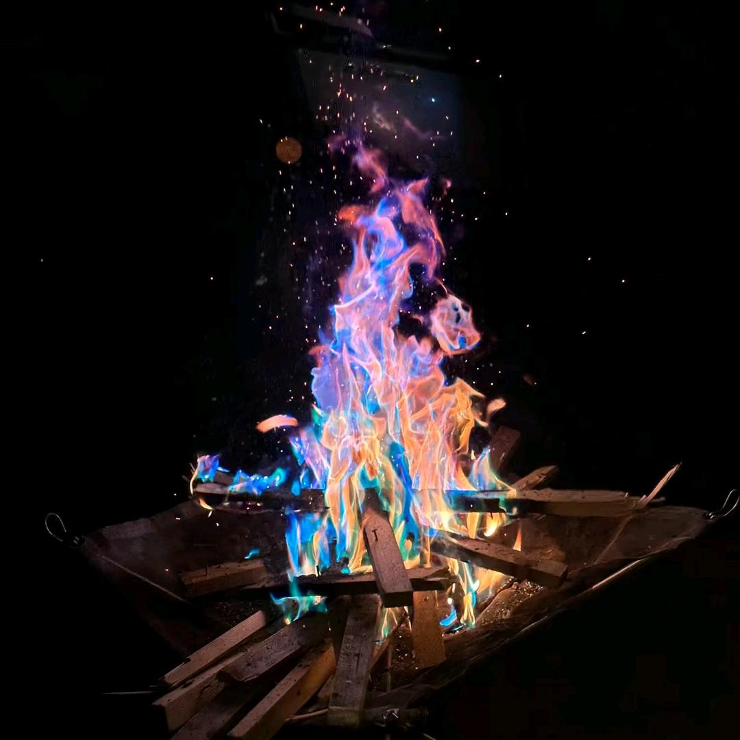 𝙉𝙖𝙞𝙫𝙚 天真