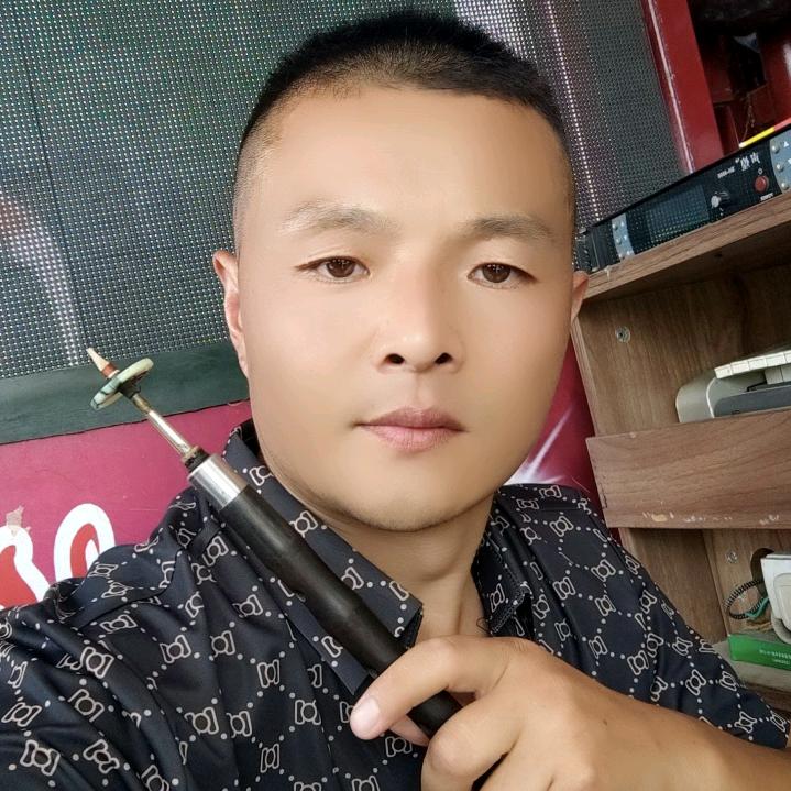 山高我为烽·喇叭匠