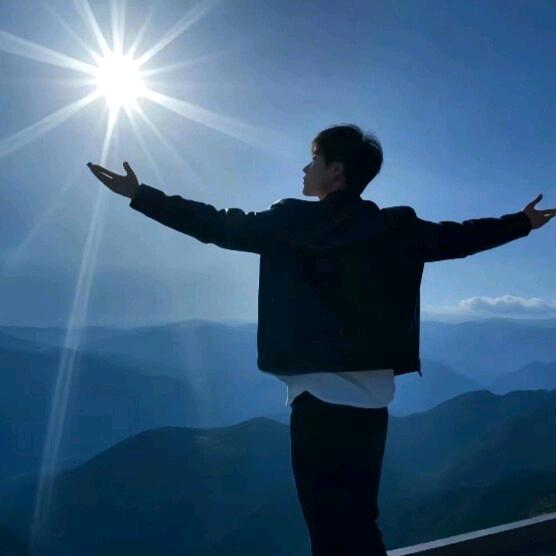 🇨🇳༺མི་ཚེ་།༻🇨🇳