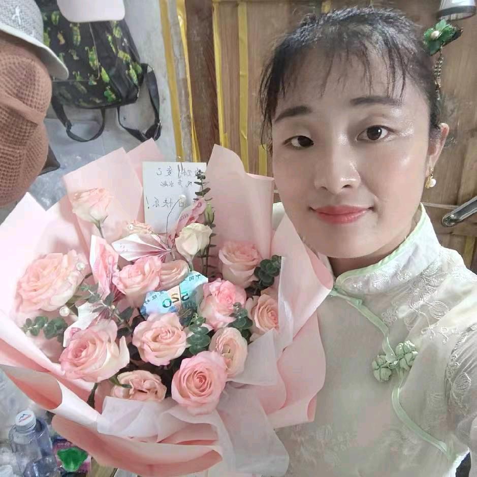 铿锵玫瑰🌹🐑