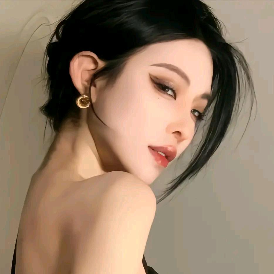 阿垚.