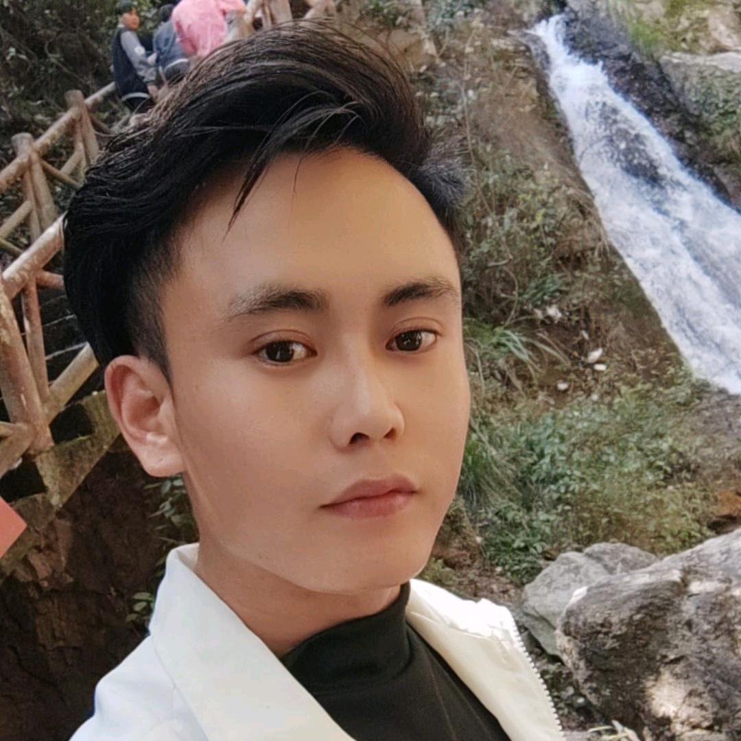 ✨伟杰✨🎉