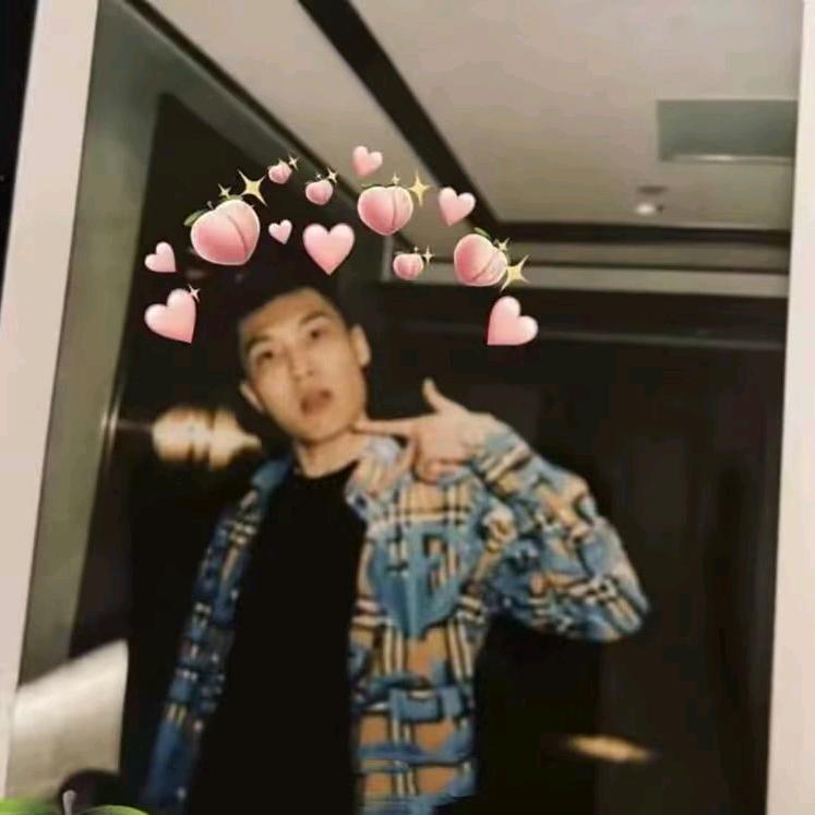 @.＿