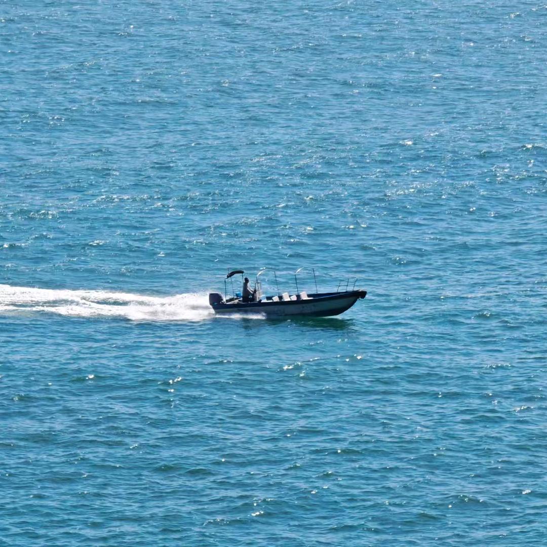 退役葫芦娃丶梦里