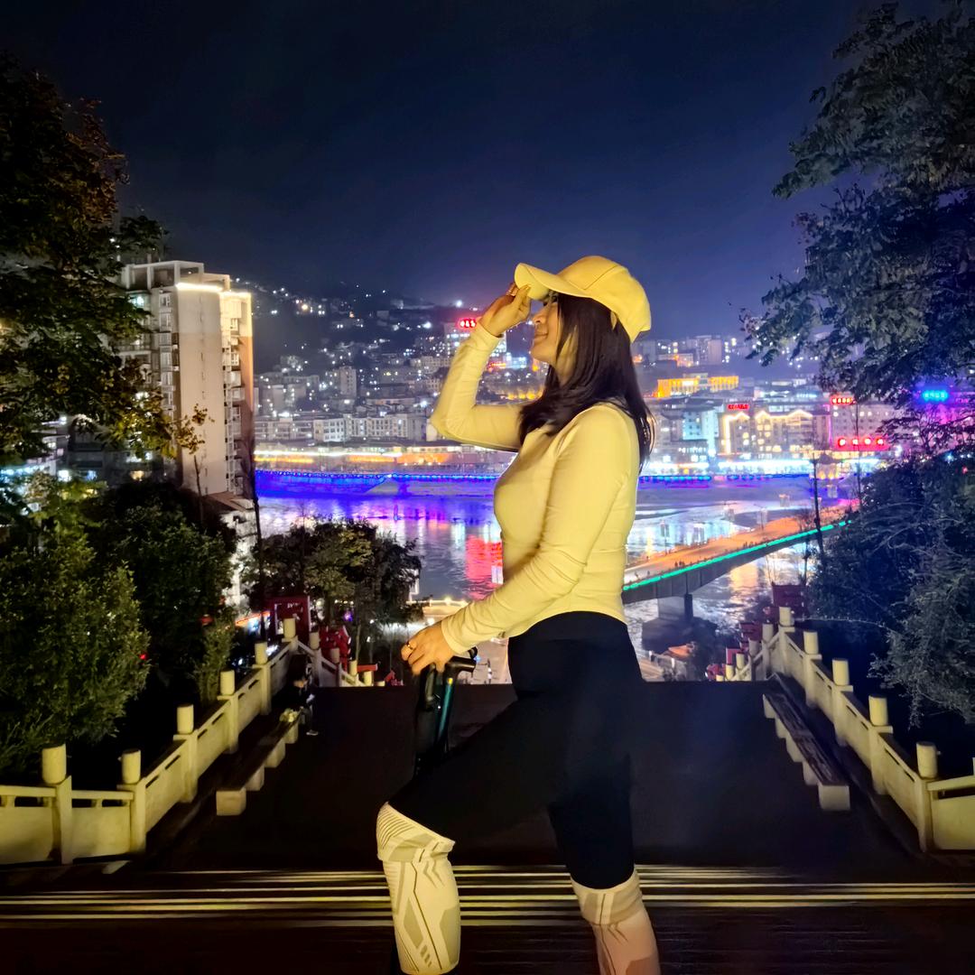 途个开心（李微笑）