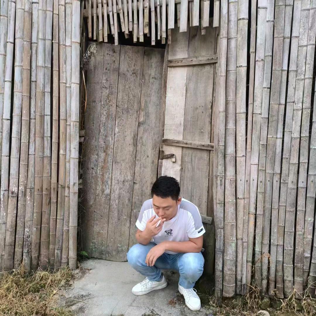 隔壁李先生