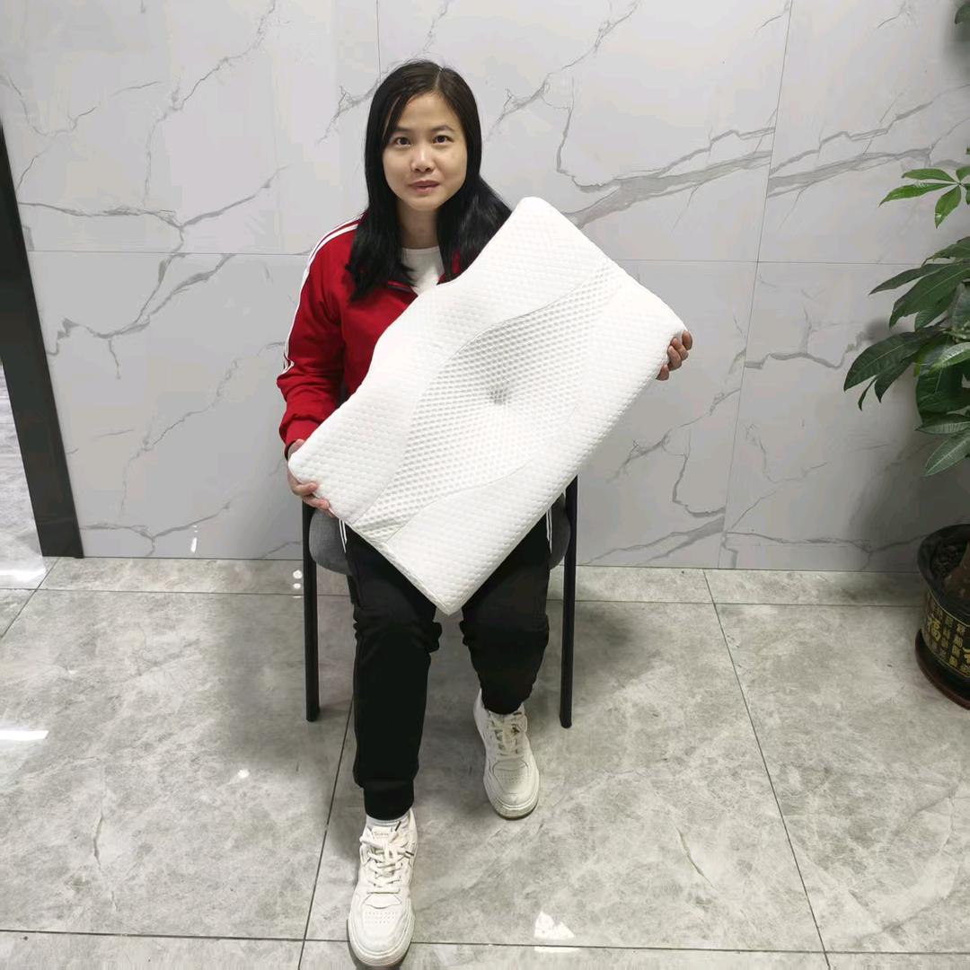 嘉柚Amy梁-太空冰丝枕