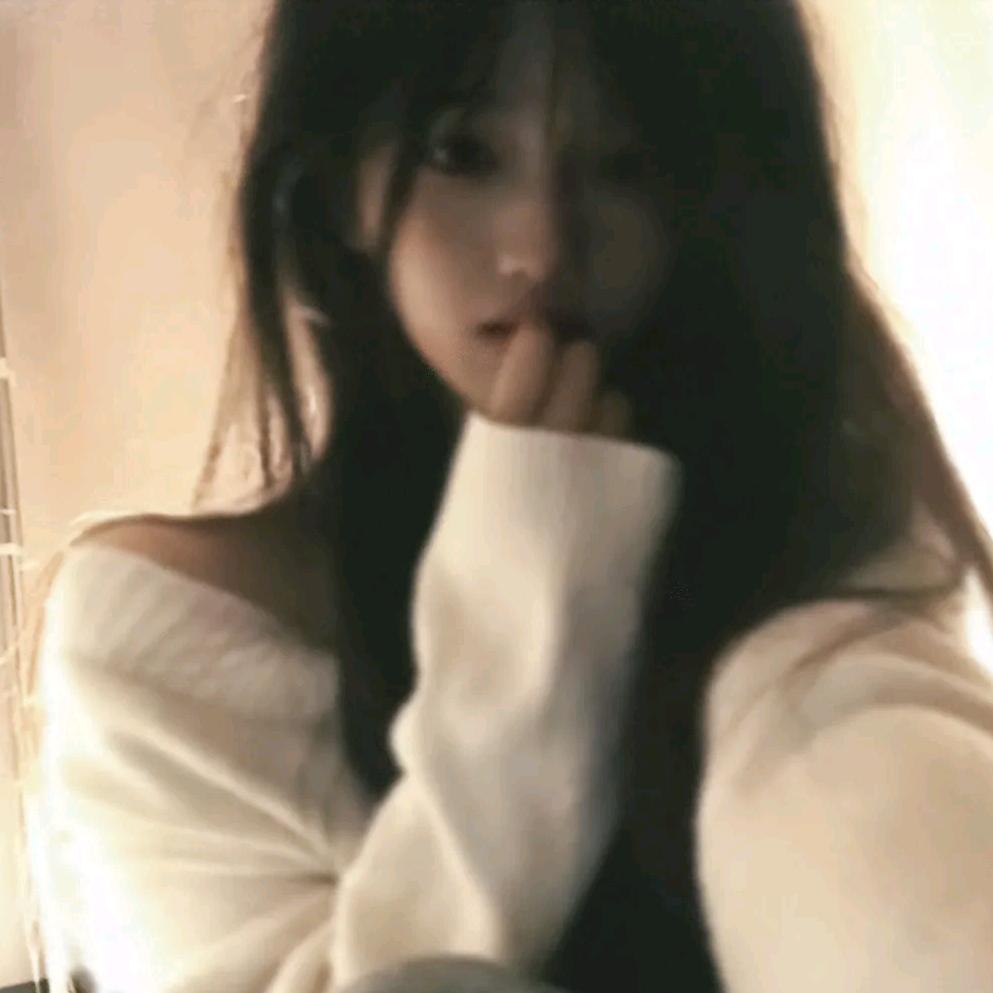 小西柚