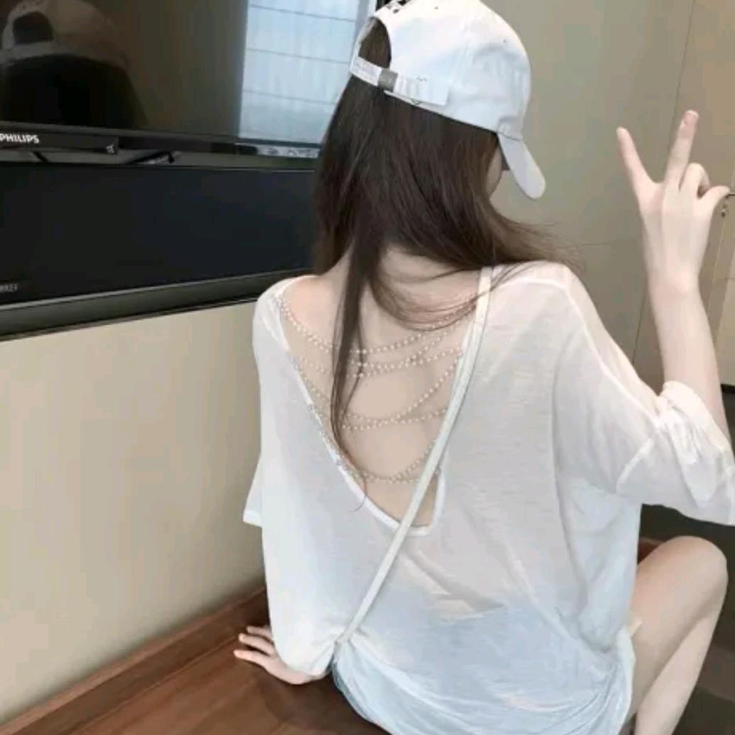 依依😘😘😘
