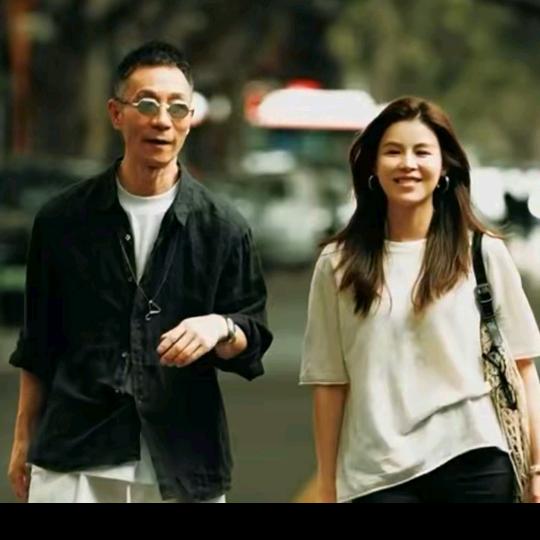 海上YeBa（轻奢极简女装）爆款上新