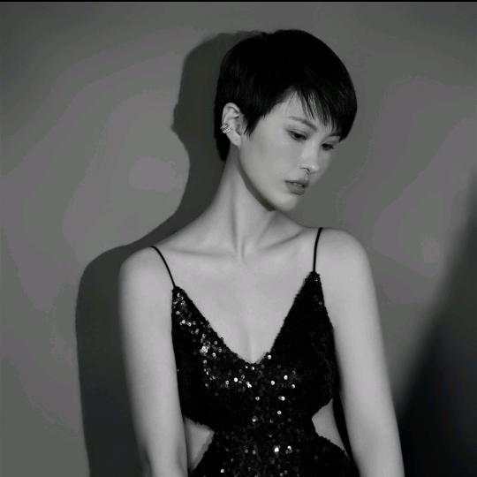 Uyoung轻奢女装