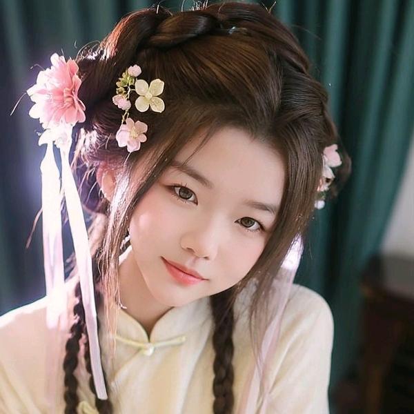 ℒᎭℯ⃝小周ঞ丫头꧔ꦿ᭄