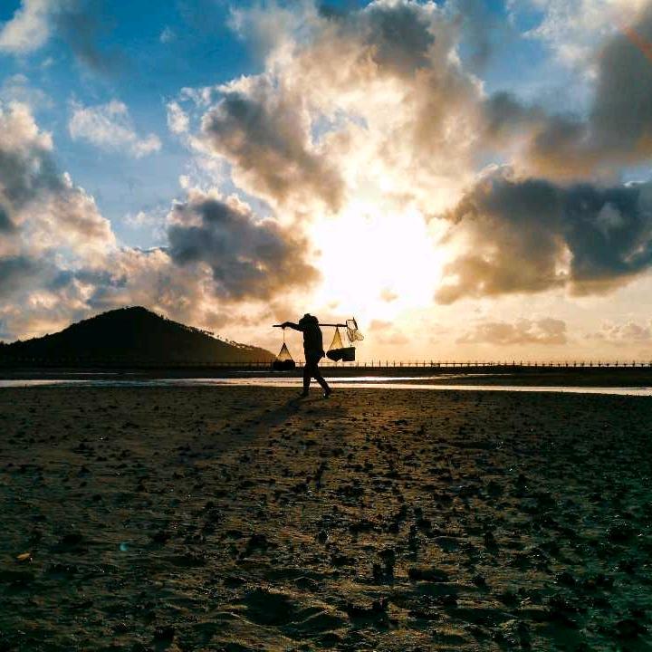 ☾˚‧º· 𝓖𝓸𝓸𝓭 𝓝𝓲?