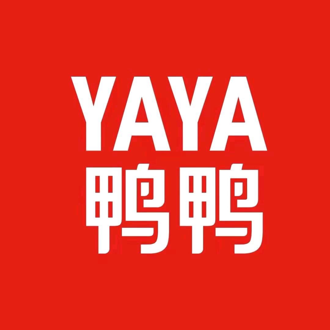 YAYA鸭鸭融颜服饰专卖店甄选