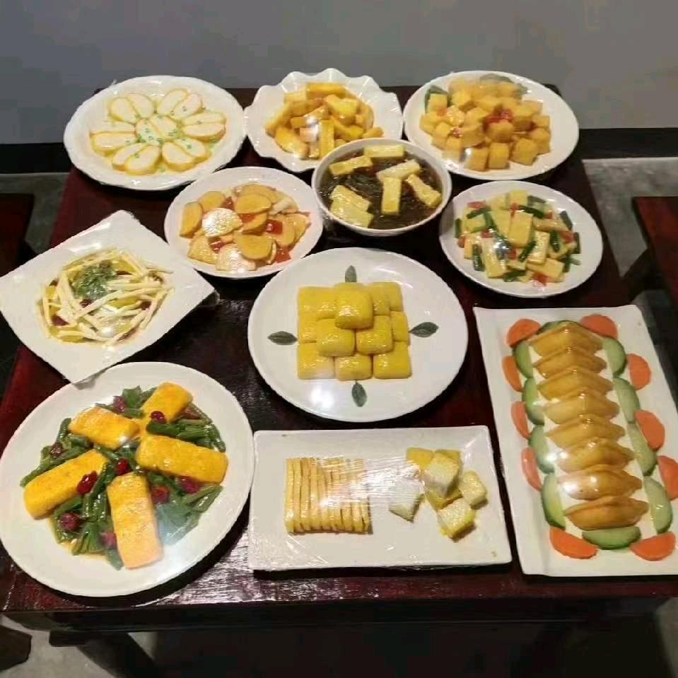 黄亚萍黄豆腐店