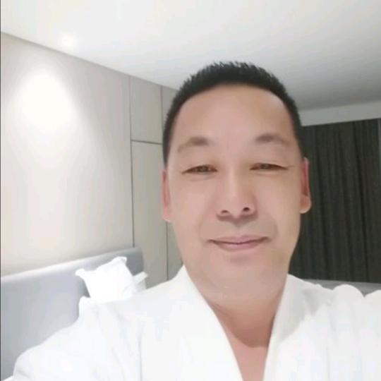 强哥一自驾游