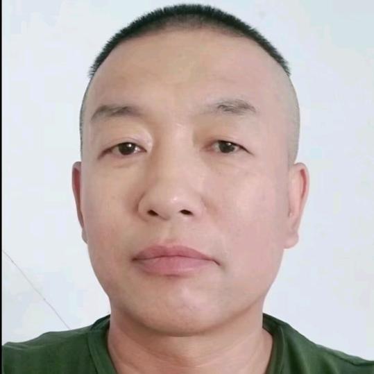 李斌是户外抱下的