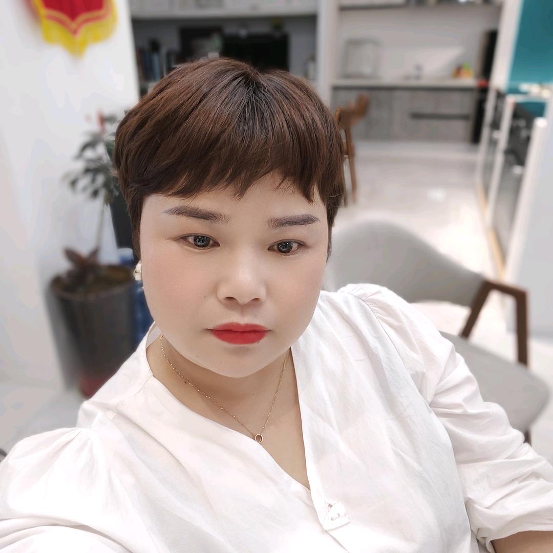 阜南厨房电器集成灶何美香