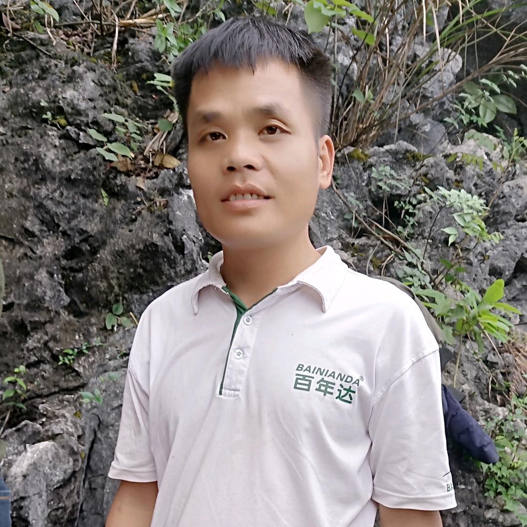 平果百年达仿石漆总代理&霖墨建材装饰