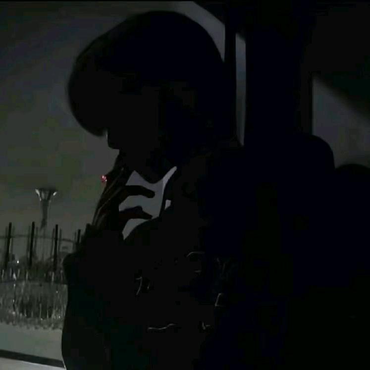 ℳ̶̶̶̶♡̶҉晚风ℳᥫᩣ