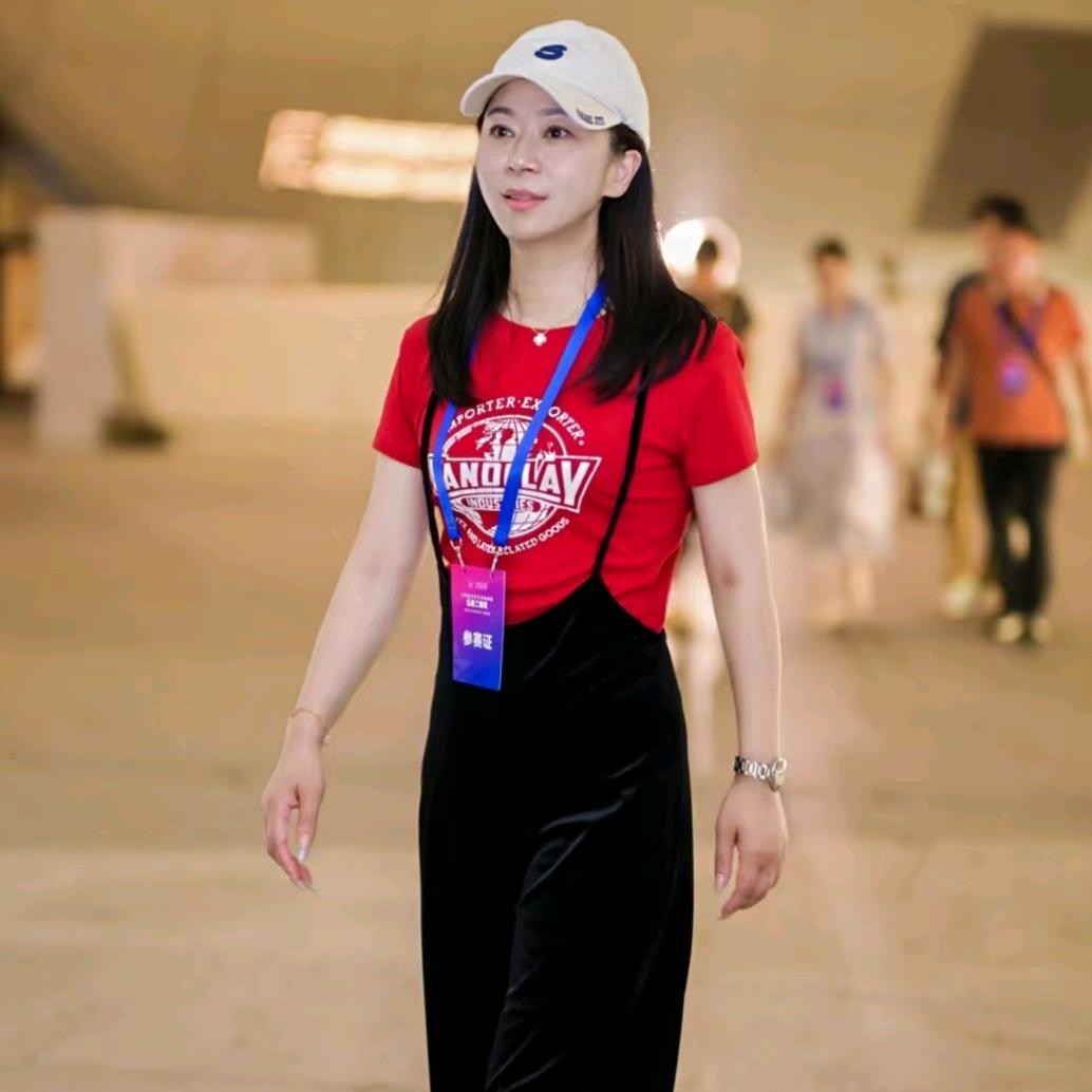 蔚小舞